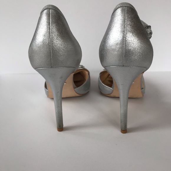 Badgley Mischka Shoes Silver Women’s Palma II Pump Sz 8.5 - Picture 4 of 5